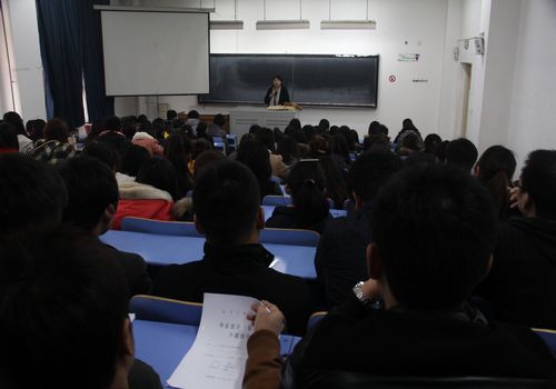 辽宁工业大学大三绩点正常多少-辽宁工业大学